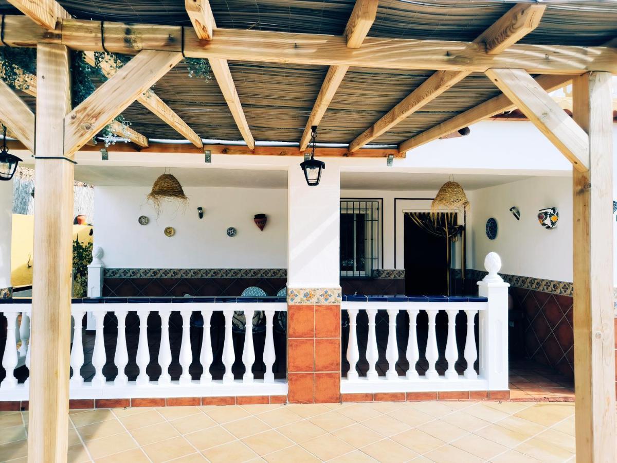 Вилла Cortijo Maria Gomez Малага Экстерьер фото