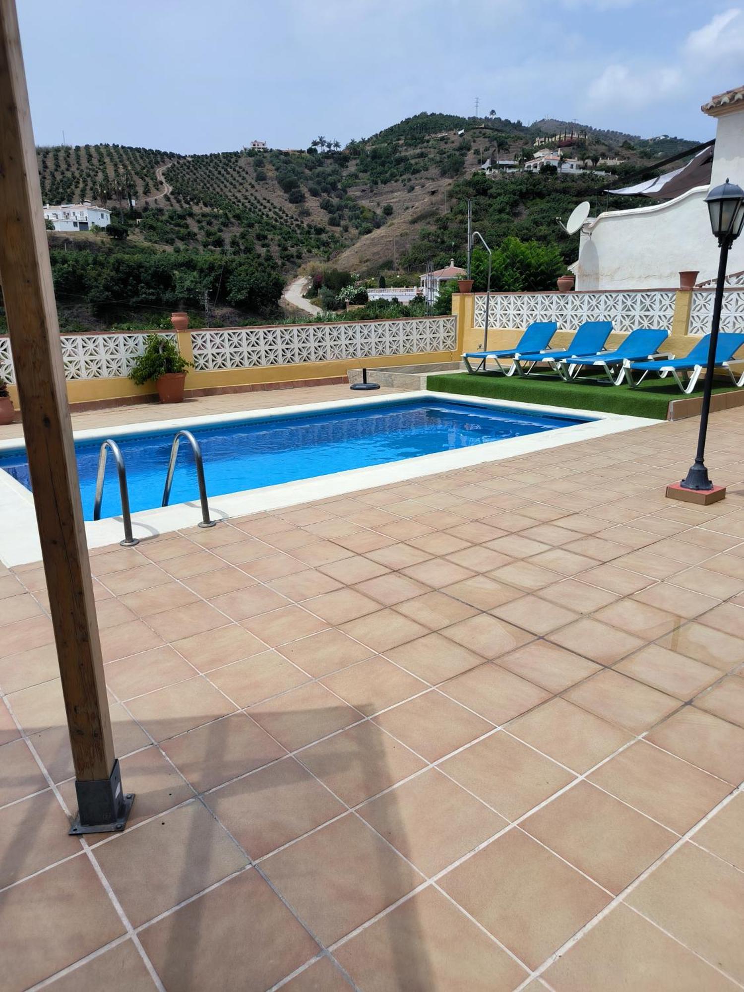 Вилла Cortijo Maria Gomez Малага Экстерьер фото
